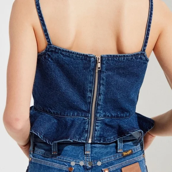 Urban Outfitters Crop Top - Size Small - Picture 4 of 10